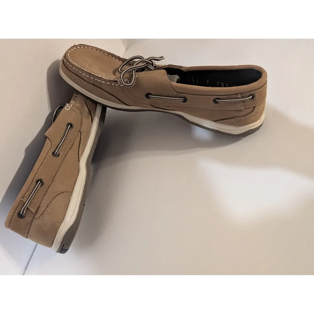 Island Surf Men's Size 11 Tan Brown Boat Shoes Lace Up Nautical Deck Loafers